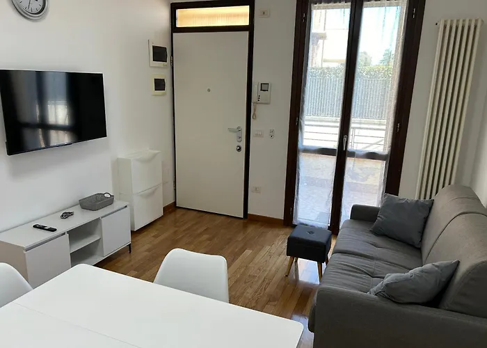 Sud - The Romagna - Parking - Self Check-in Forlì